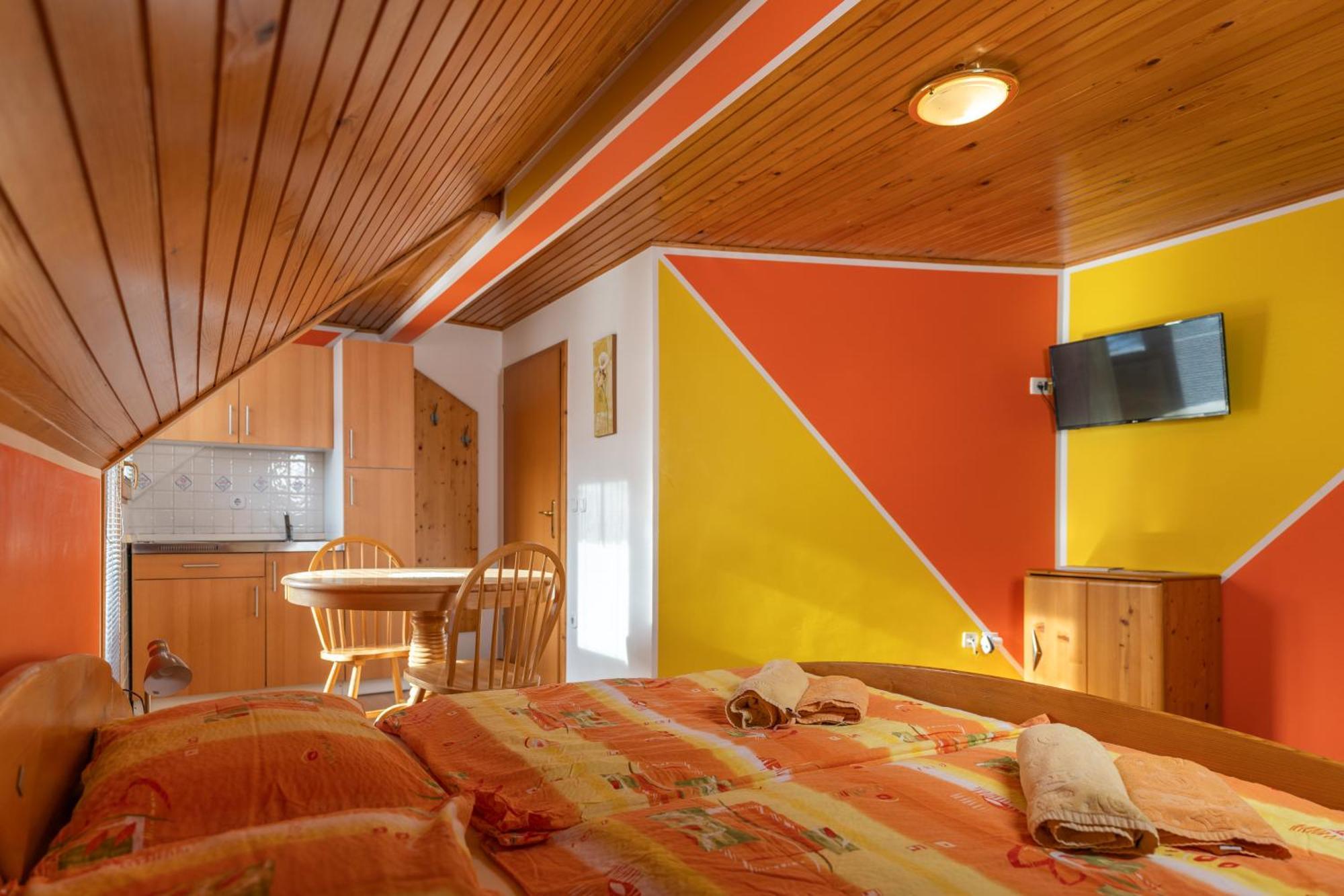 Apartments And Rooms Hodnik Slavko Bohinj Luaran gambar
