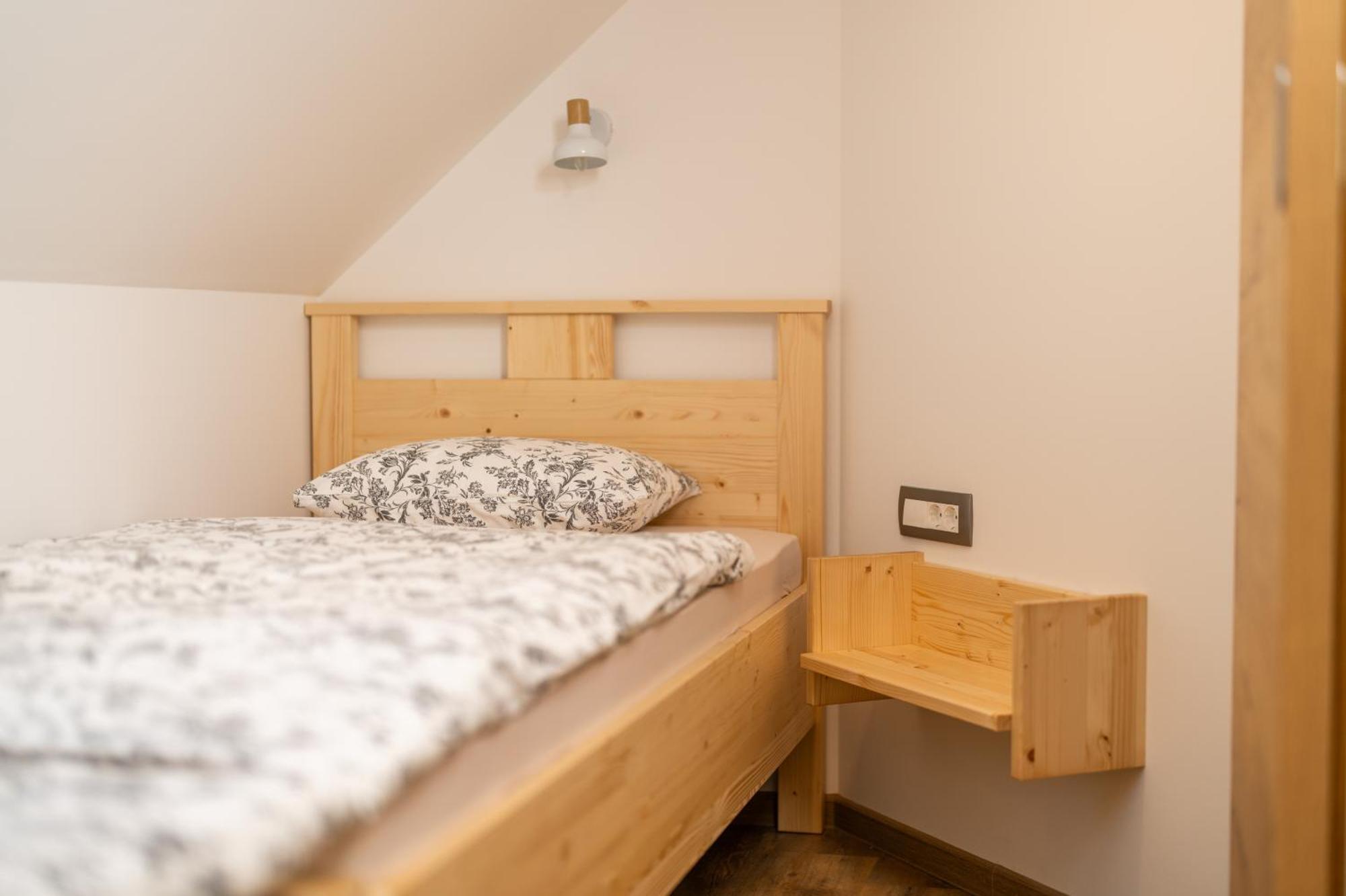 Apartments And Rooms Hodnik Slavko Bohinj Luaran gambar